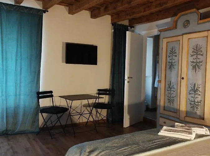 아파트 Rota's House